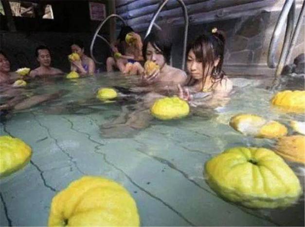 人妻啪啪在线观看的相关介绍