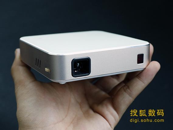 按摩偷拍电影的相关介绍