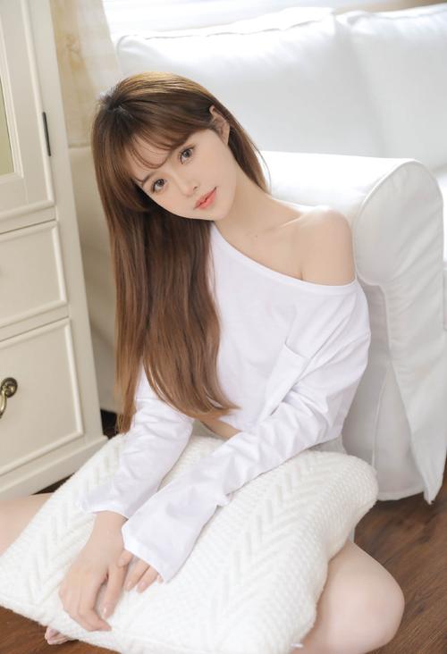 搭讪不擅长谢礼的熟女av的相关介绍