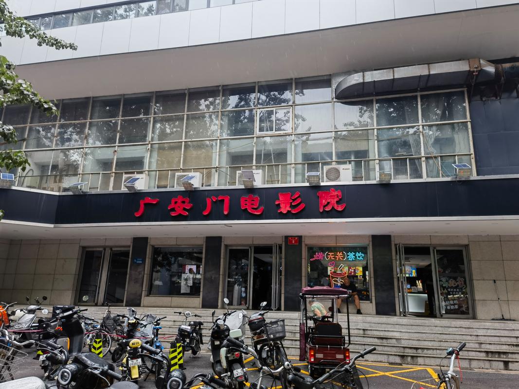 脔到她哭双根宫交h的相关介绍