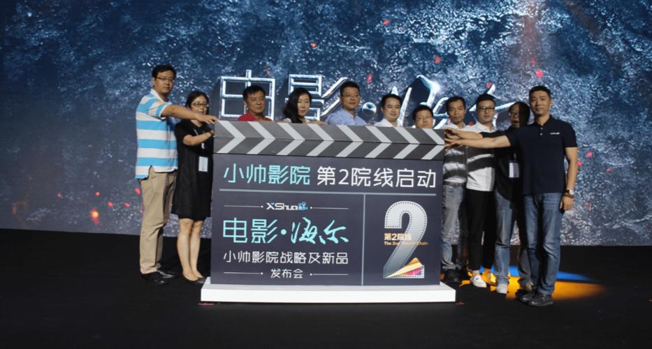 每天操老师逼的相关介绍