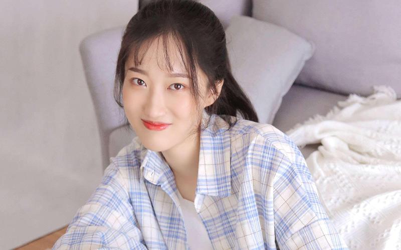 老婆骚影院的相关介绍