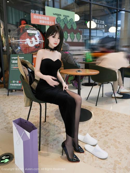女性酥酥影院的相关介绍