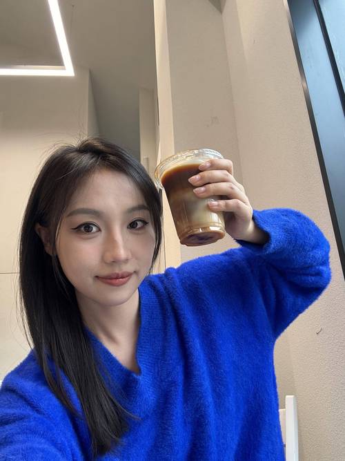 人妻少妇的沉沦的相关介绍