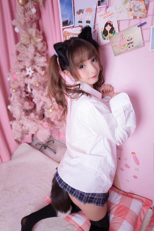 18岁的处女毛片的相关介绍