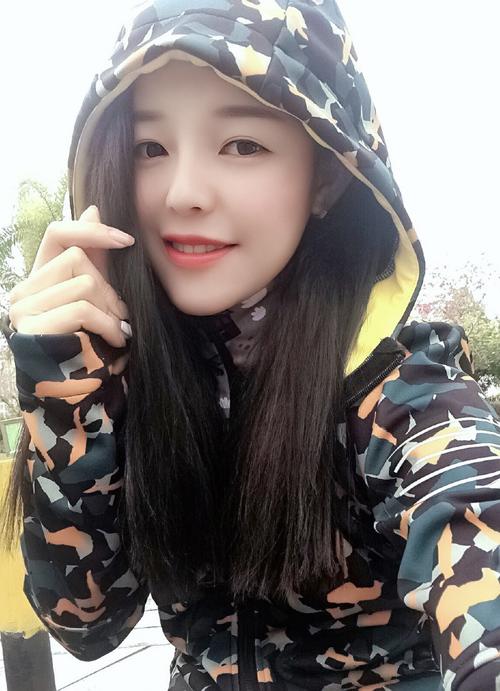 啪啪啪人妻系列的相关介绍
