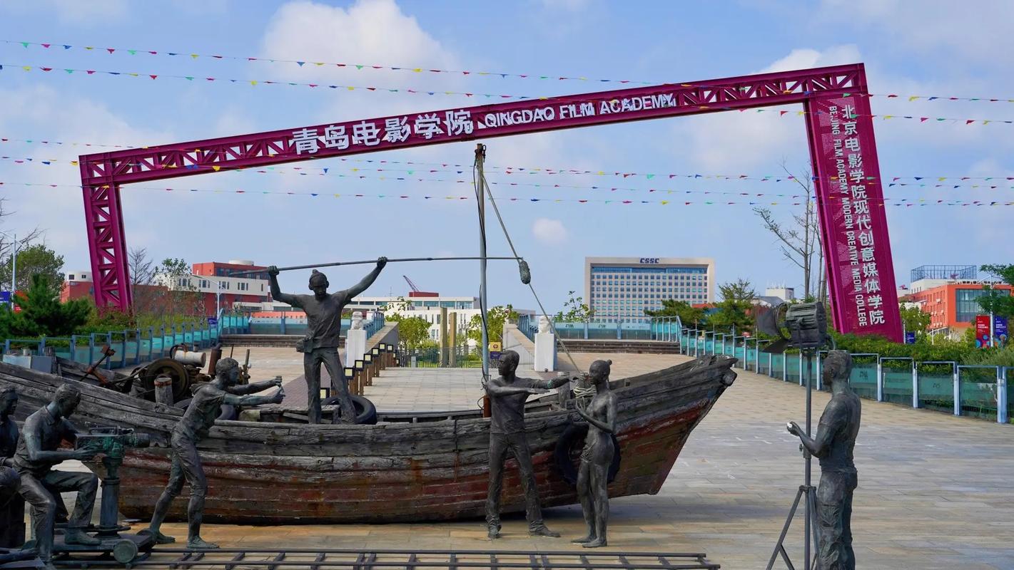 八万影院的相关介绍