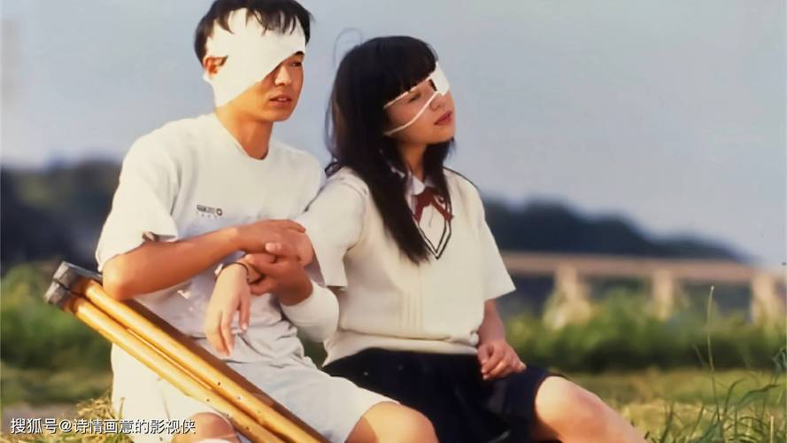 美女胸18以下禁看的相关介绍