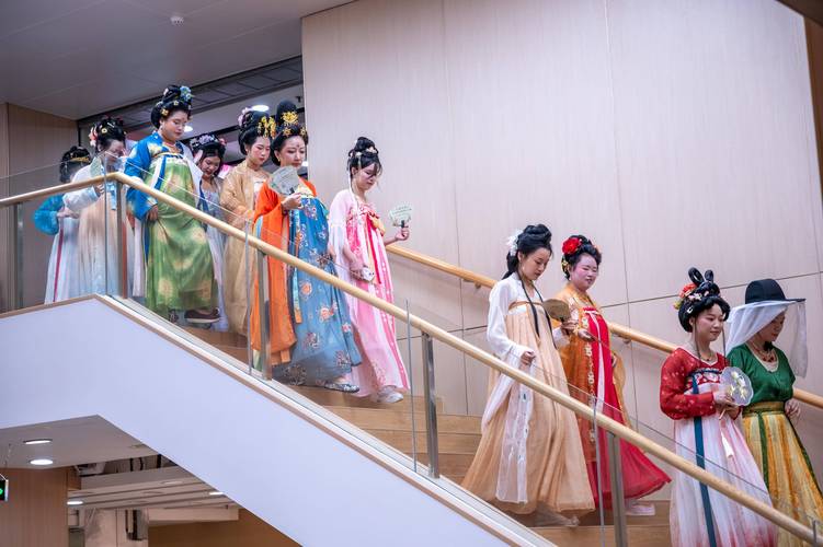 男女大尺度床戏电影的相关介绍
