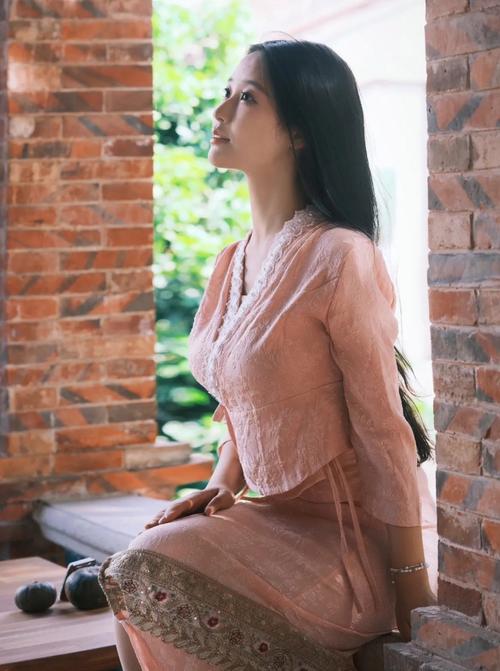 亚洲少妇23p的相关介绍