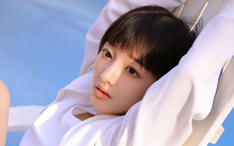 性感人妻啪啪啪的相关介绍