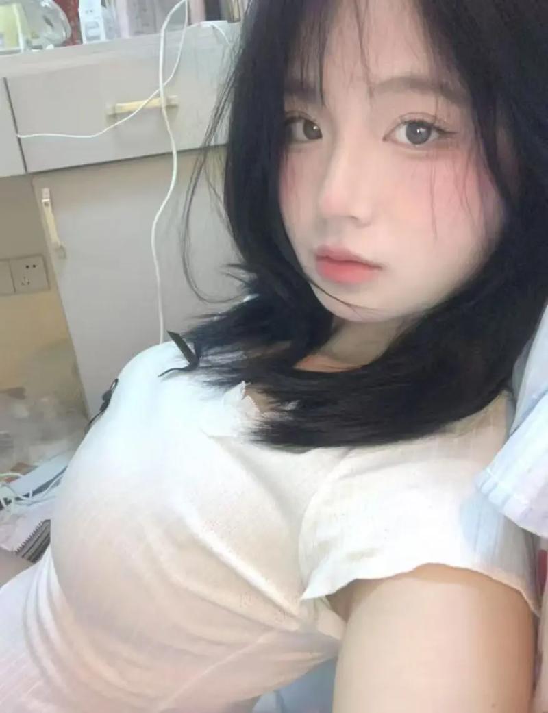 电影院情侣厅什么样子的相关介绍