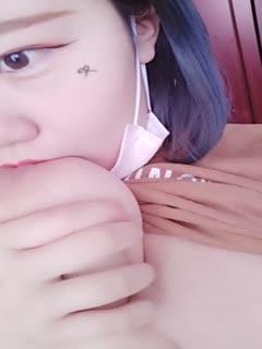 双性挨脔h的相关介绍