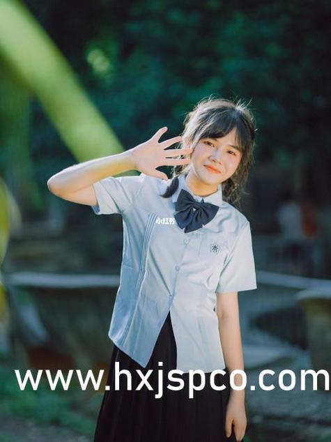 我操美女同桌的相关介绍