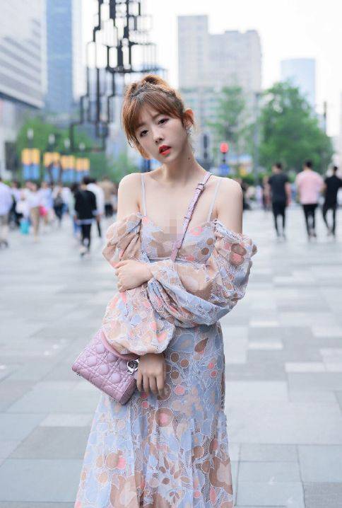 中文熟女少妇的相关介绍