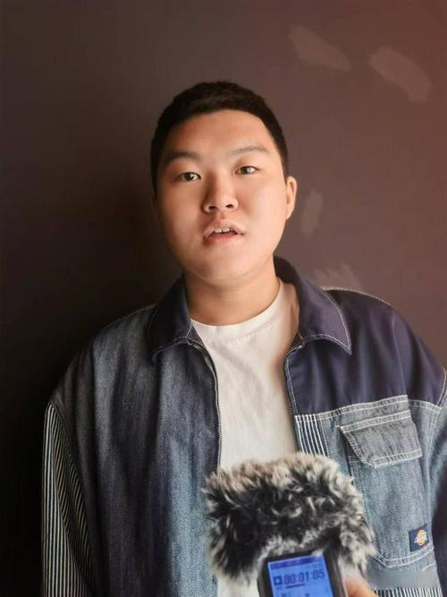 亚洲天堂少妇熟女的相关介绍