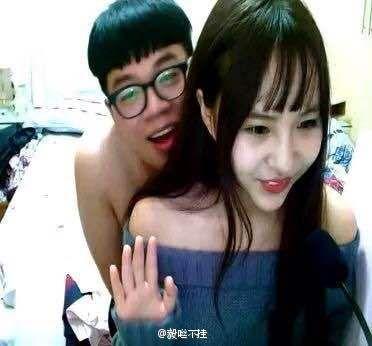 免费在线欧美人妻的相关介绍