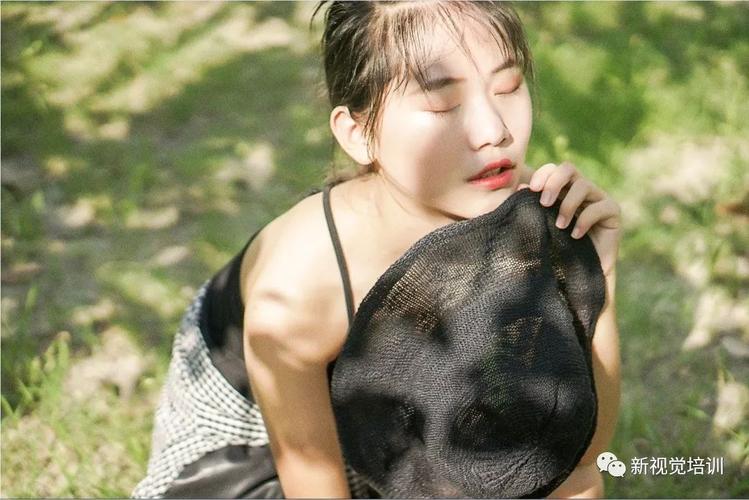 4妹妹影院的相关介绍