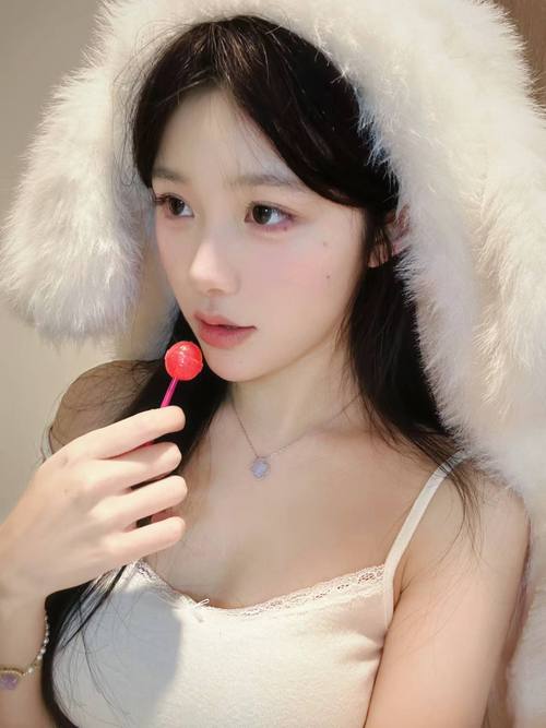 欧美丝袜a∨在线一区二区三区的相关介绍