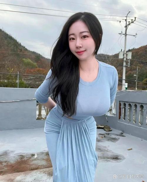 少妇av一区的相关介绍