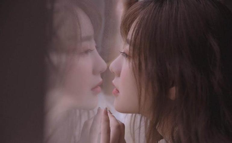 男女模特大尺度的相关介绍