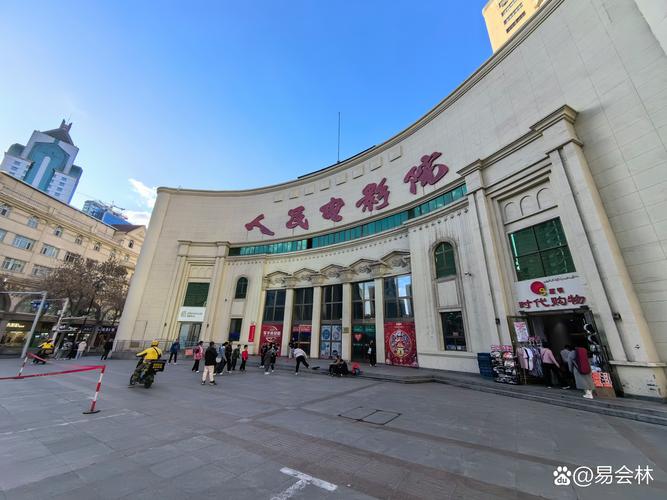 绿帽人妻(高h np)的相关介绍